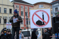Progress or War: On Islamophobia and Europe’s Demographic Shifts | Ramzy Baroud