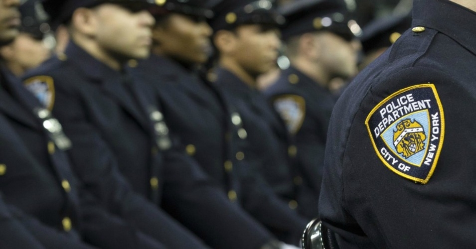 A reported police work slowdown in New York City has not been sanctioned by police unions. (Photo: John Minchillo/AP)