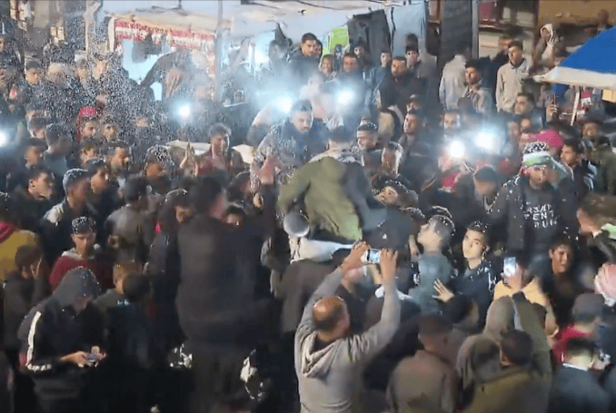 People took the streets of Gaza to celebrate the ceasefire deal. (Photo: video grab)